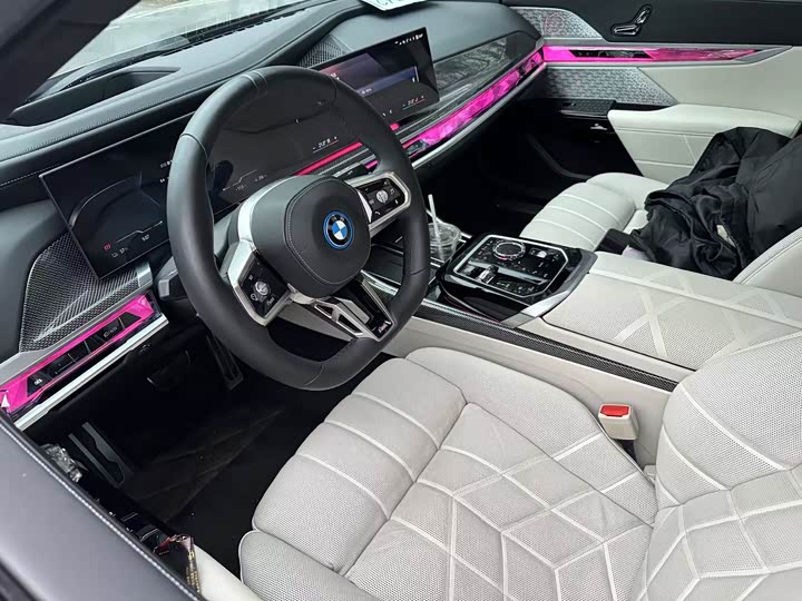 BMW i7 2023 2023款 xDrive60L M运动套装