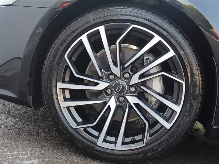 Audi A7 2024 2024款 45 TFSI 臻选型