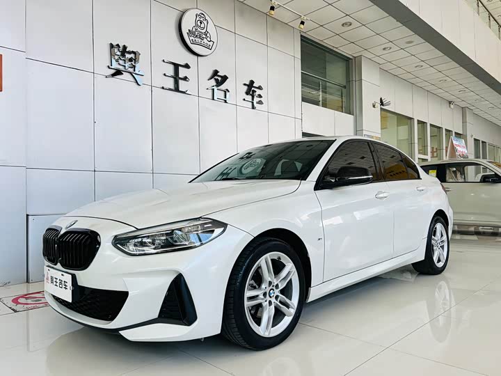 BMW 1 Series 2023 2023款 120i M运动曜夜版