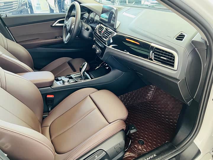 BMW 1 Series 2023 2023款 120i M运动曜夜版