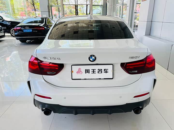 BMW 1 Series 2023 2023款 120i M运动曜夜版