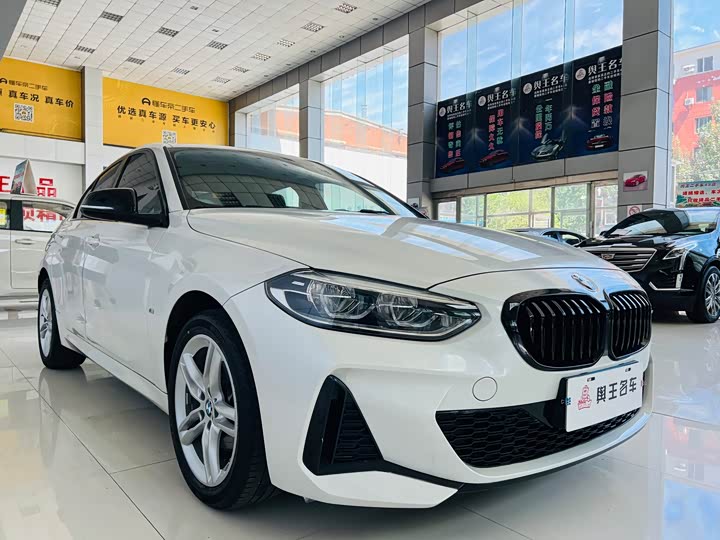 BMW 1 Series 2023 2023款 120i M运动曜夜版