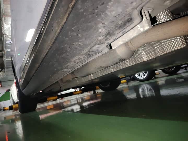 Hozon L 2024 2024款 增程 220 闪充版