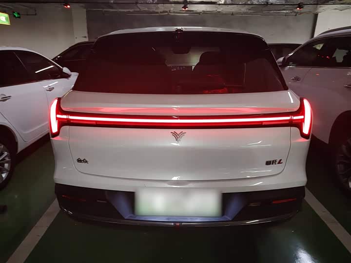 Hozon L 2024 2024款 增程 220 闪充版