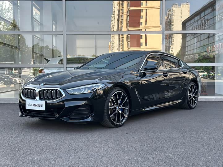 BMW 8 Series 2022 2022款 840i 四门轿跑车 M运动套装