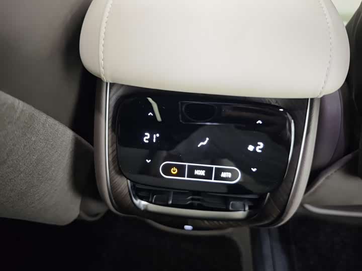 IM motors LS7 2023 2023款 100kWh Pro四驱版