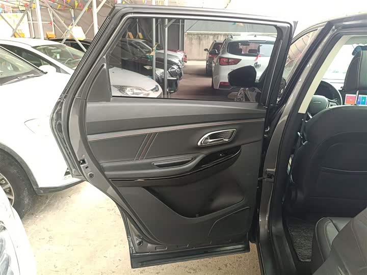 Changan Oshan X7 Plus 2022 2022款 1.5T 蓝鲸版自动尊享型