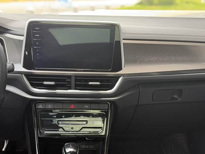 Volkswagen T-Roc 2023 2023款 300TSI DSG两驱辰光版