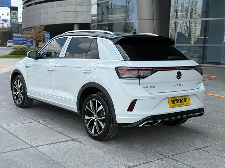 Volkswagen T-Roc 2023 2023款 300TSI DSG两驱辰光版