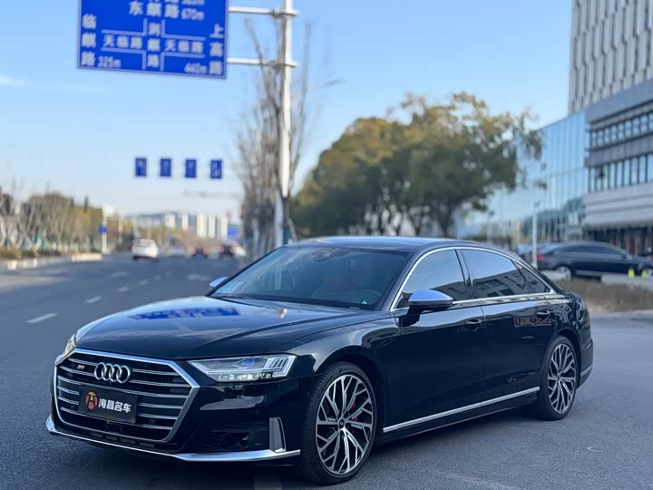 Audi S8 2022 2022款 S8L 4.0TFSI quattro 典藏版