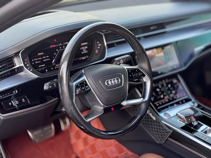 Audi S8 2022 2022款 S8L 4.0TFSI quattro 典藏版