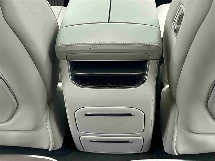 Volvo EM90 2025 2025款 Ultra 六座