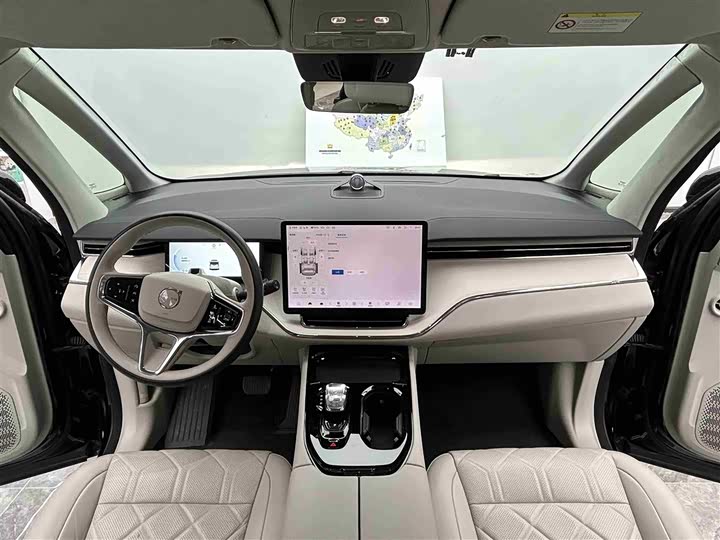 Volvo EM90 2025 2025款 Ultra 六座