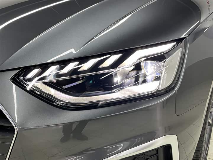 Audi A4L 2024 2024款 40 TFSI 时尚动感型