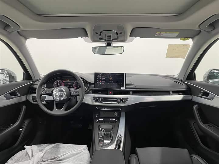 Audi A4L 2024 2024款 40 TFSI 时尚动感型