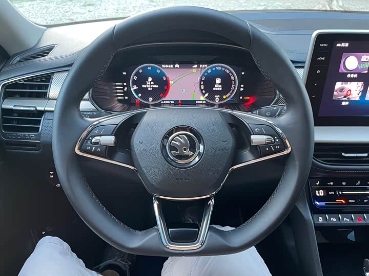 Skoda Kodiaq 2022 2022款 TSI330 7座两驱奢享版