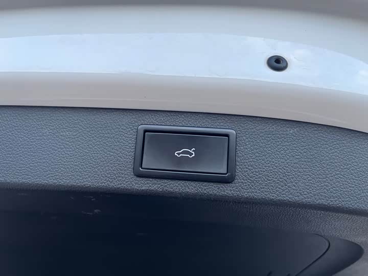 Skoda Kodiaq 2022 2022款 TSI330 7座两驱奢享版