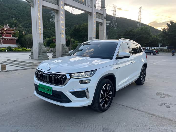 Skoda Kodiaq 2022 2022款 TSI330 7座两驱奢享版