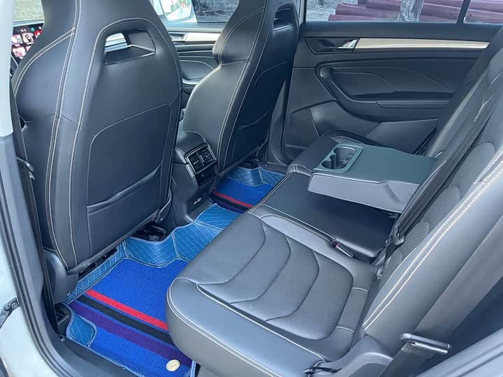 Skoda Kodiaq 2022 2022款 TSI330 7座两驱奢享版