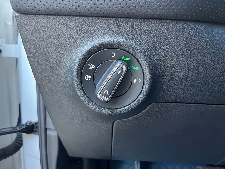 Skoda Kodiaq 2022 2022款 TSI330 7座两驱奢享版