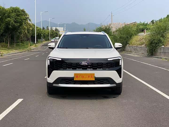 2025 Ford Equator Sport