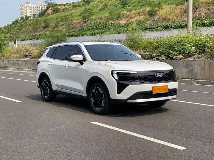 2025 Ford Equator Sport