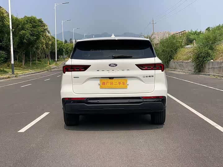 2025 Ford Equator Sport