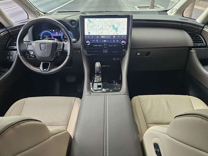 Toyota Vellfire 2024 2024款 皇冠 双擎 2.5L 至尊行政版