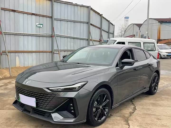 Changan UNI-V Hybrid 2023 2023款 智电iDD 1.5T 113km智趣型