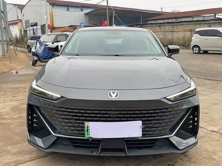 Changan UNI-V Hybrid 2023 2023款 智电iDD 1.5T 113km智趣型