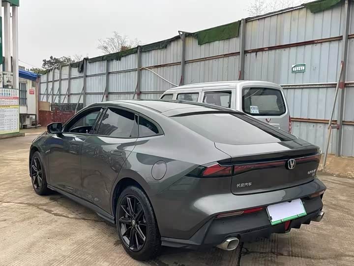 Changan UNI-V Hybrid 2023 2023款 智电iDD 1.5T 113km智趣型