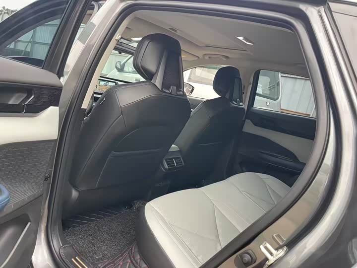 Changan UNI-V Hybrid 2023 2023款 智电iDD 1.5T 113km智趣型