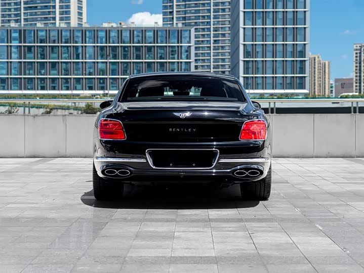 Bentley Flying Spur 2024 2024款 4.0T V8 雅度版
