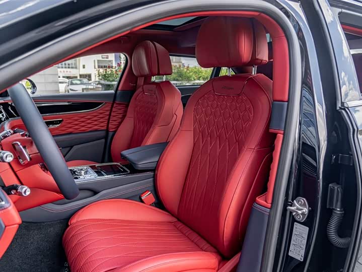 Bentley Flying Spur 2024 2024款 4.0T V8 雅度版