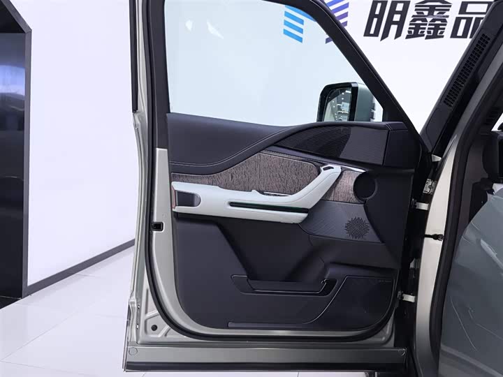 BYD Yangwang U8 2024 2024款 越野玩家版