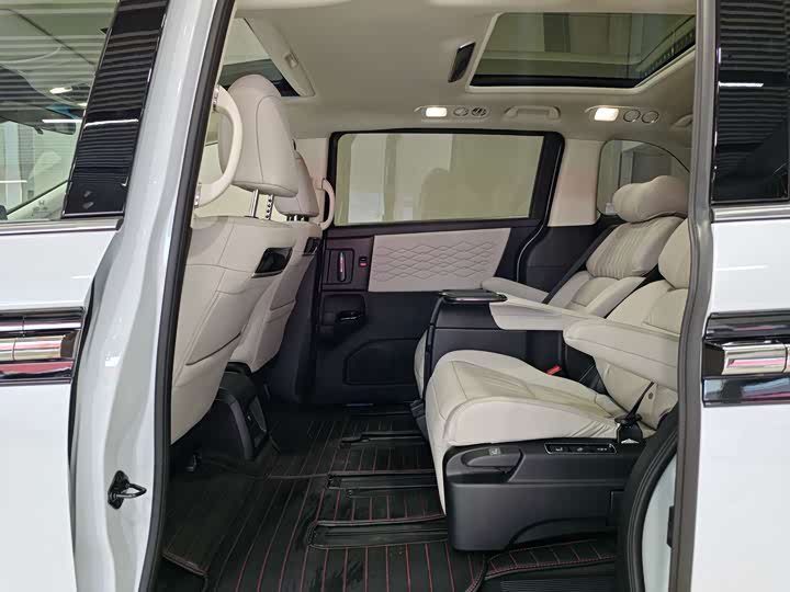 Honda Elysion 2024 2024款 2.0L e:HEV 豪华版