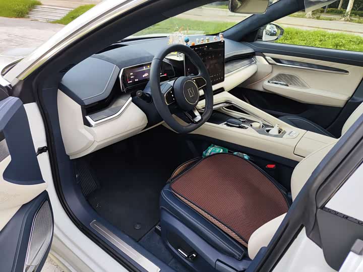 Zeekr 001 2023 2023款 WE版 100kWh