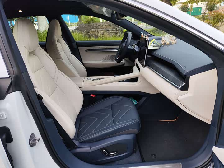 Zeekr 001 2023 2023款 WE版 100kWh