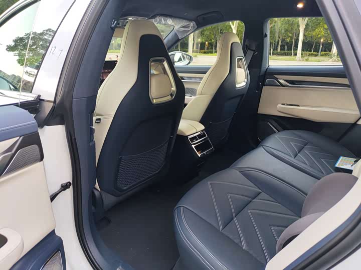 Zeekr 001 2023 2023款 WE版 100kWh