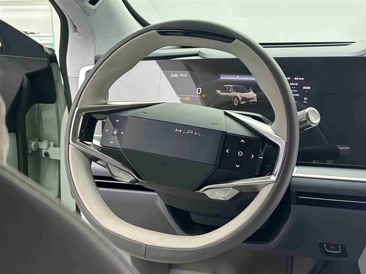HiPhi Y 2023 2023款 560km 先锋版