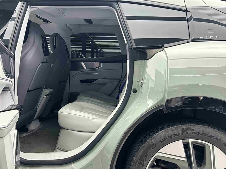 HiPhi Y 2023 2023款 560km 先锋版