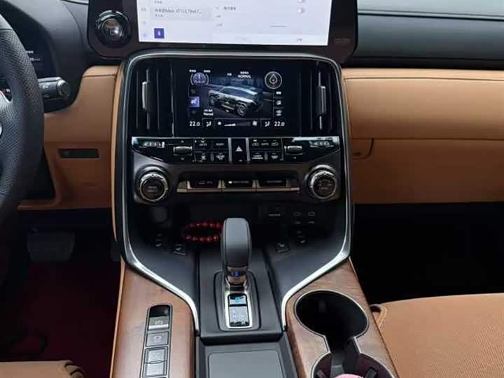 Lexus LX 2025 2025款 700h 领界版