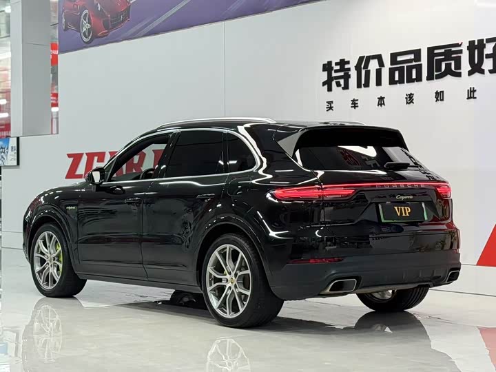 Porsche Cayenne Hybrid 2023 2023款 Cayenne E-Hybrid 2.0T 铂金版