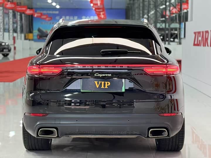 Porsche Cayenne Hybrid 2023 2023款 Cayenne E-Hybrid 2.0T 铂金版