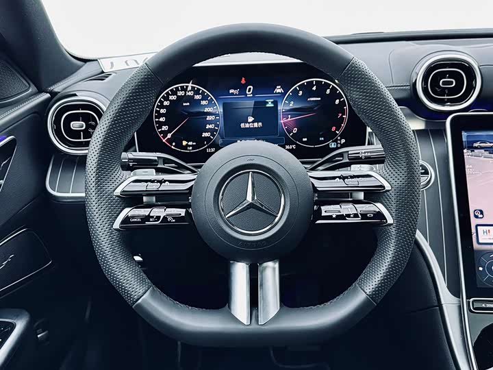 Mercedes-Benz C-Class 2025 2025款 C 200 L 运动版