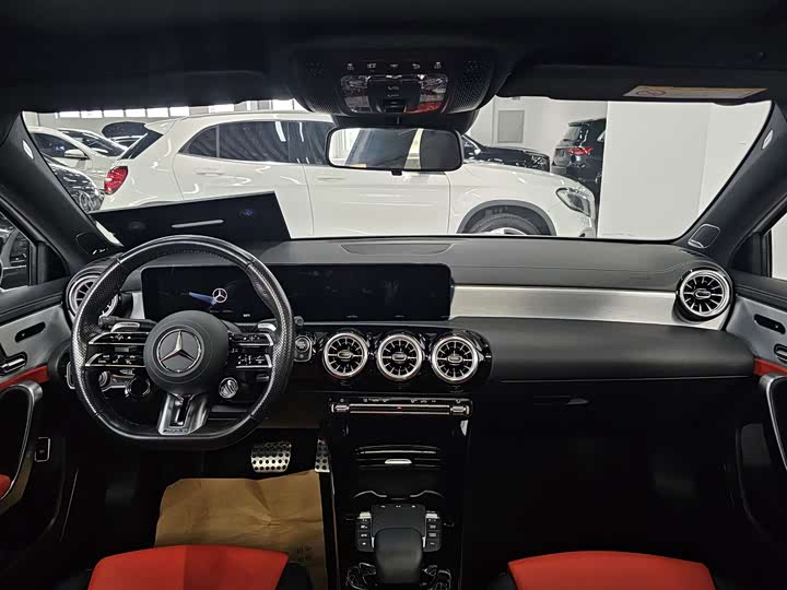 Mercedes-Benz A-Class AMG 2024 2024款 AMG A 35 L 4MATIC