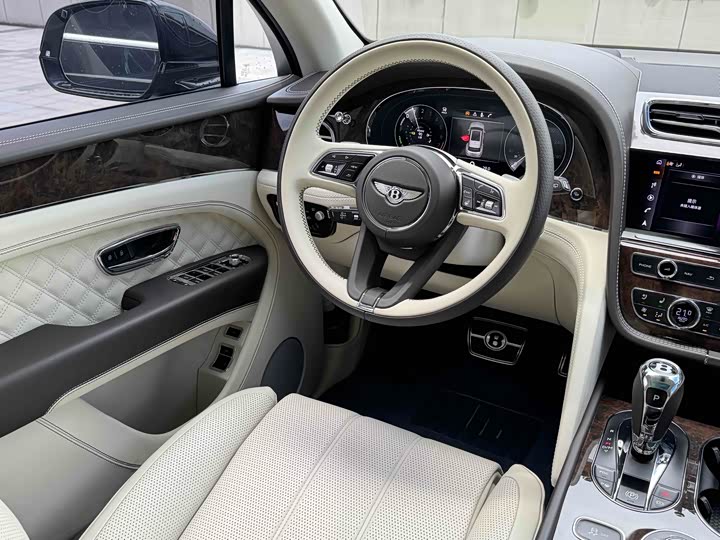 Bentley Bentayga Hybrid 2024 2024款 3.0T PHEV