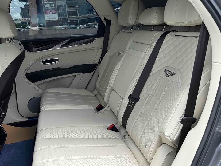 Bentley Bentayga Hybrid 2024 2024款 3.0T PHEV