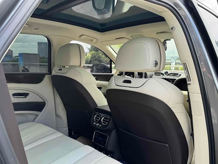 Bentley Bentayga Hybrid 2024 2024款 3.0T PHEV