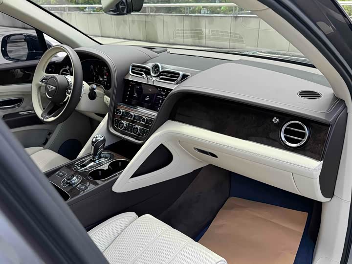 Bentley Bentayga Hybrid 2024 2024款 3.0T PHEV